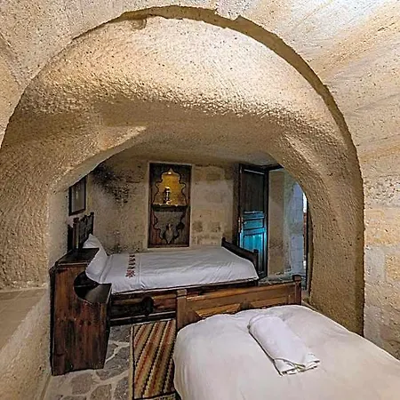 Bezirhane Cave Otel 5*