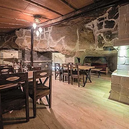 Bezirhane Cave Hotel 5*